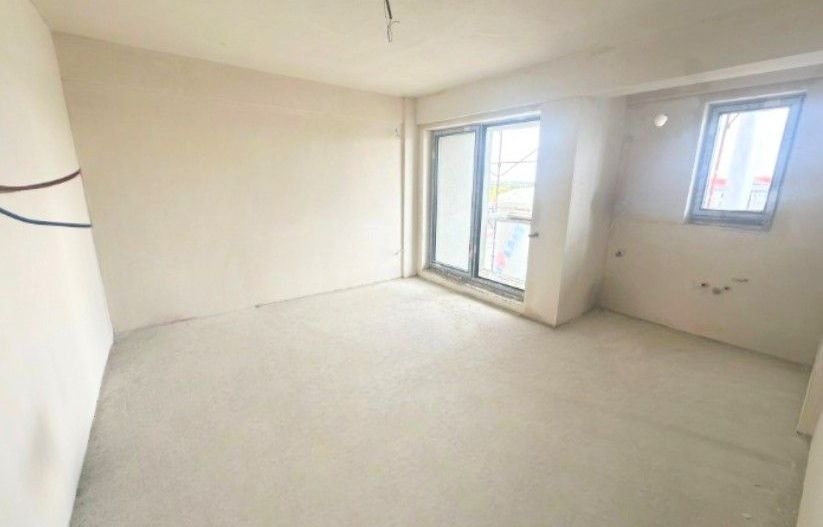 Apartament 2 camere Otopeni central | bloc cu lift | include parcare - Poză 2