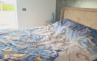 Casă superbă, modernă și complet mobilată - Poză 14