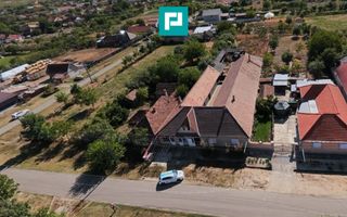 Casa cu multiple destinatii in Galsa - Poză 2