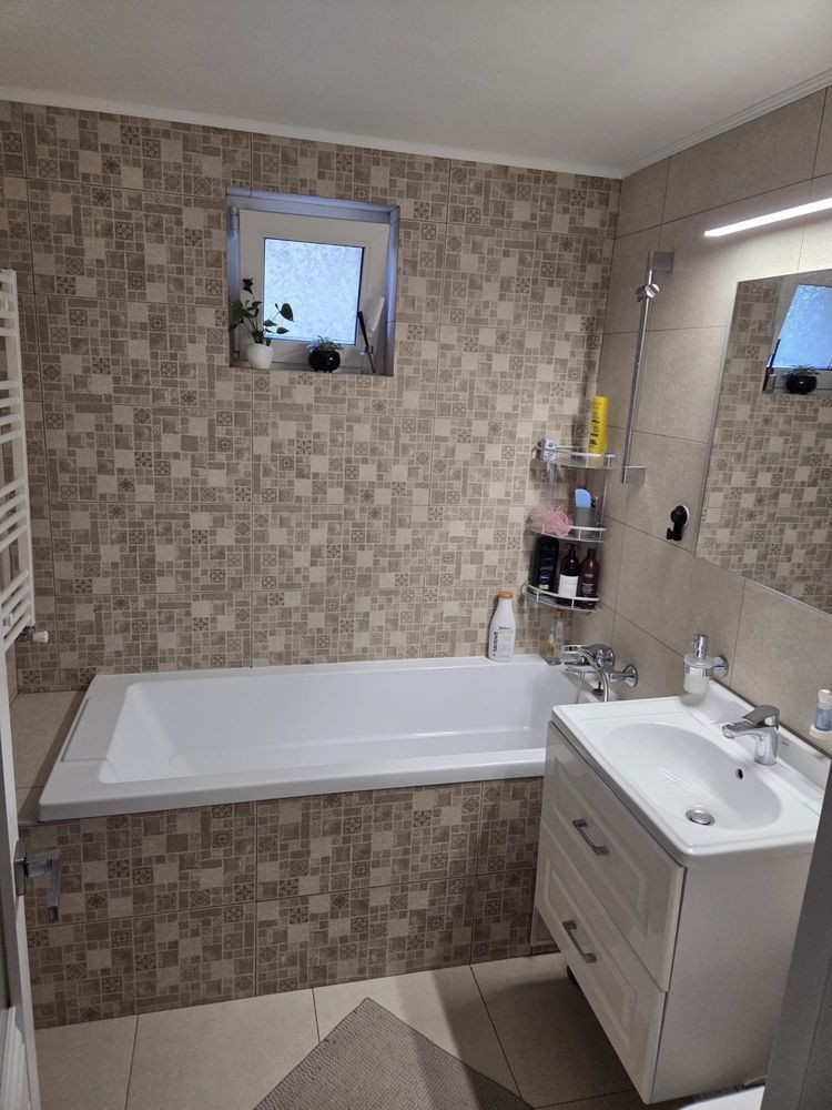 Închiriere Apartament 3 camere Decomandat Rahova, Parcare Inclusă, Centrală - Poză 6