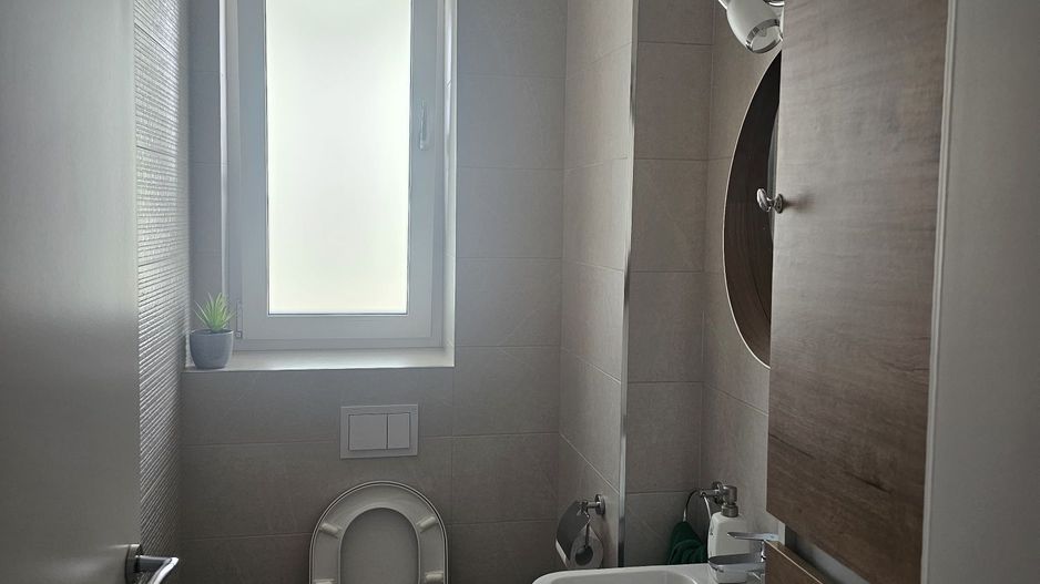 Mută-te imediat! 2 camere, vedere superbă la lac, bloc nou 2022 - Poză 4