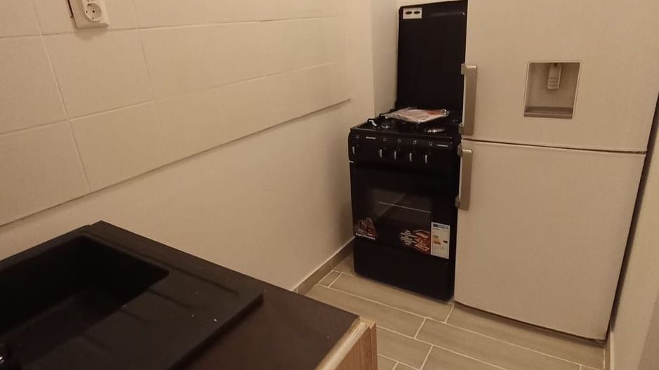 Apartament de închiriat - Poză 4