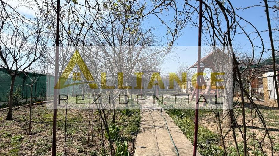 CASA INDIVIDUALA - TEREN 754 MP - METROU ANGHEL SALIGNY - Poză 1