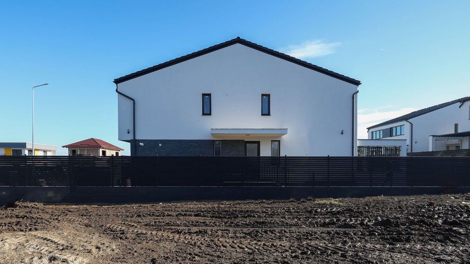 Casă Tip Duplex de Vânzare în Sânpetru | La Poalele Dealului Lempes - Poză 31