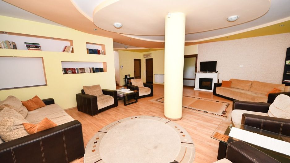 Vila spatioasa, constructie solida, zona micro 17 – Galati - Poză 21