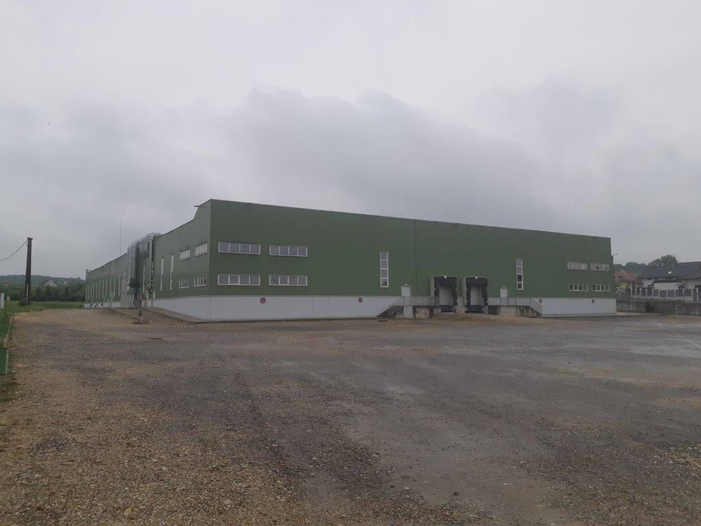 Hala de productie + birouri in Oradea - Poză 1