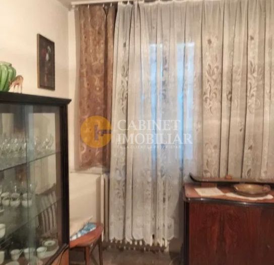 Piata Unirii - 2 camere - etaj intermediar - Poză 3