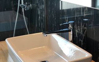 Un camin diferit , gandit pentru nevoile tale. - Poză 17