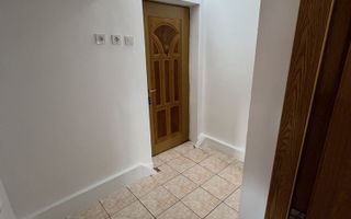 Apartament  2 Camere I SemidecomandatI Zona Lacul lui Binder - Poză 4