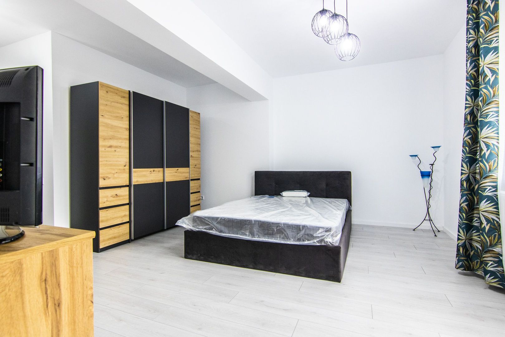 Garsoniera De Inchiriat | langa Metrou | Iuliu Maniu | Mobilata si Utilata - Poză 3