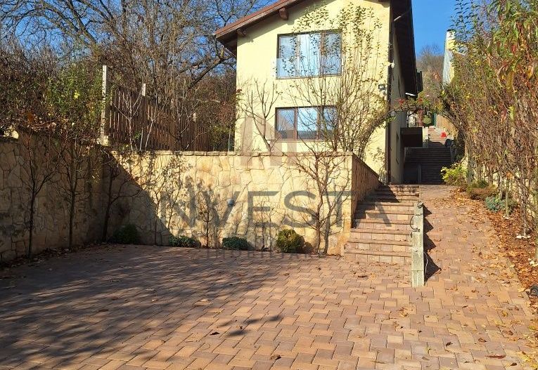 Casa Individuala 165 mp in Grigorescu, ideala pentru locuit sau firma - Poză 1