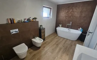 Casă individuală cu 4 camere, complet mobilata, in Cartierul Tineretului - Poză 16