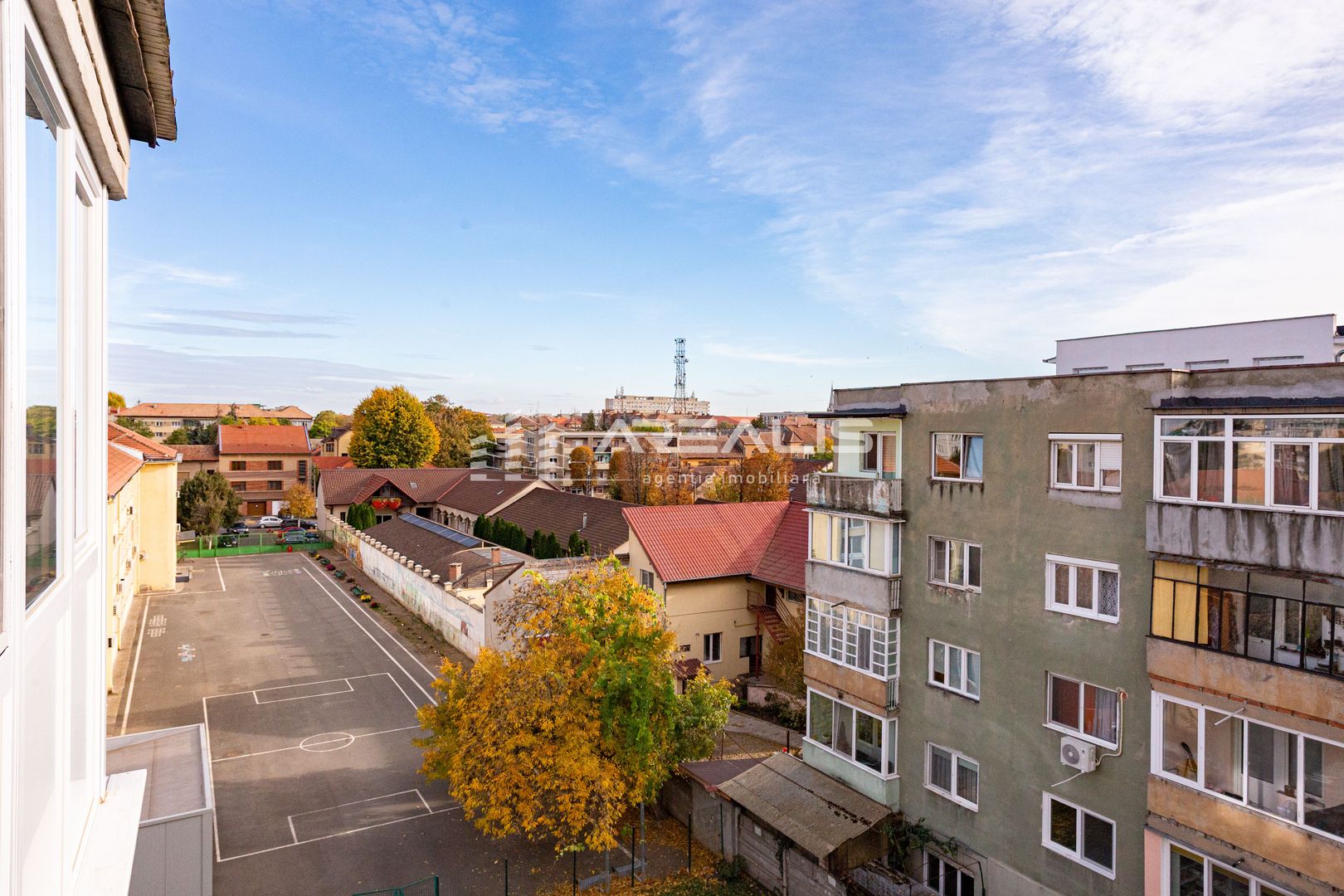 Apartament elegant de 4 camere - Zona Andrei Mureșan - Poză 21