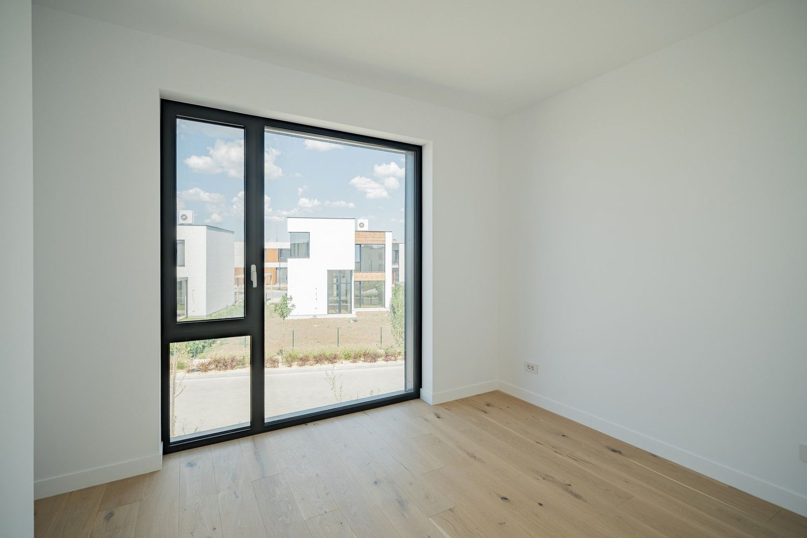 Vila cu 4 camere in Amber Forest - Poză 7