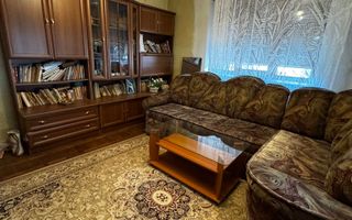 Casa individuala cu 5 camere de vanzare in Cugir - Poză 1