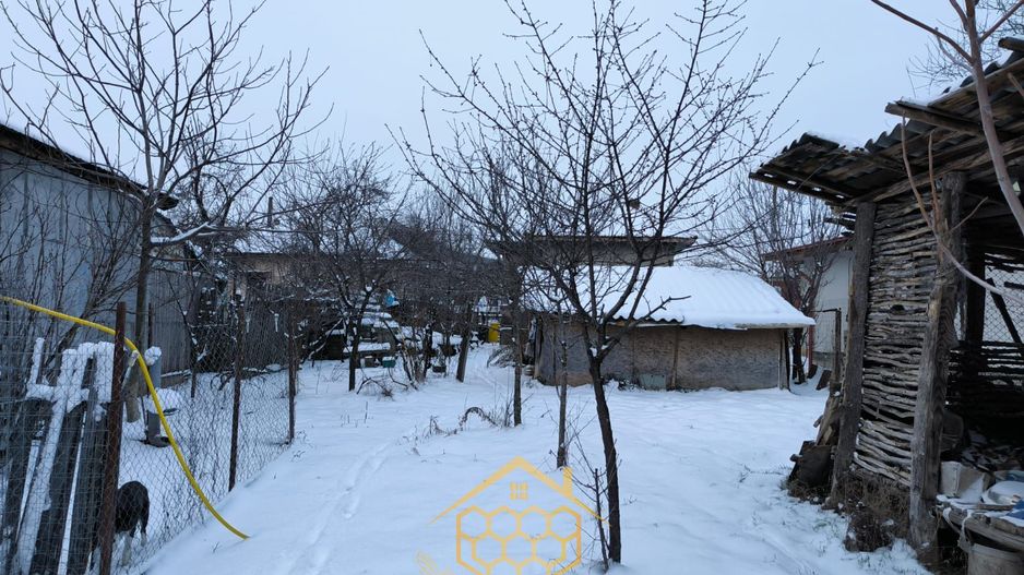 Casa P+Beci + 1.451 mp Teren ( Toate utilitatile)  – Langă Profi/Pepco - Poză 12