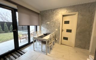 Casă înșiruită, P+E+M, 5 Camere, Zona Micești - Poză 7