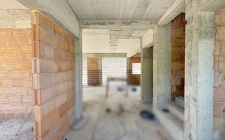 Casa individuala/teren 600mp/panouri fotovoltaice/pompe de caldura. - Poză 9