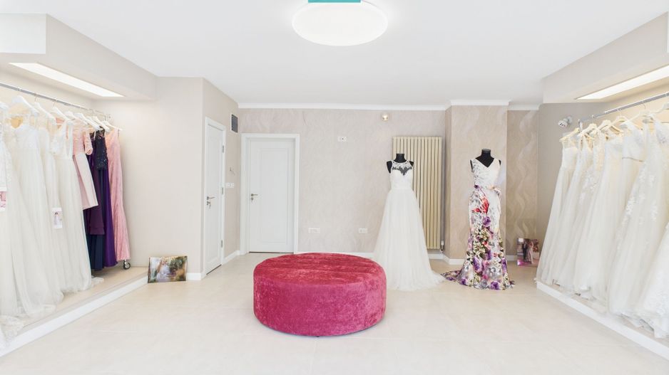 Spațiu modern cu acces stradal în zona circulată - Poză 10