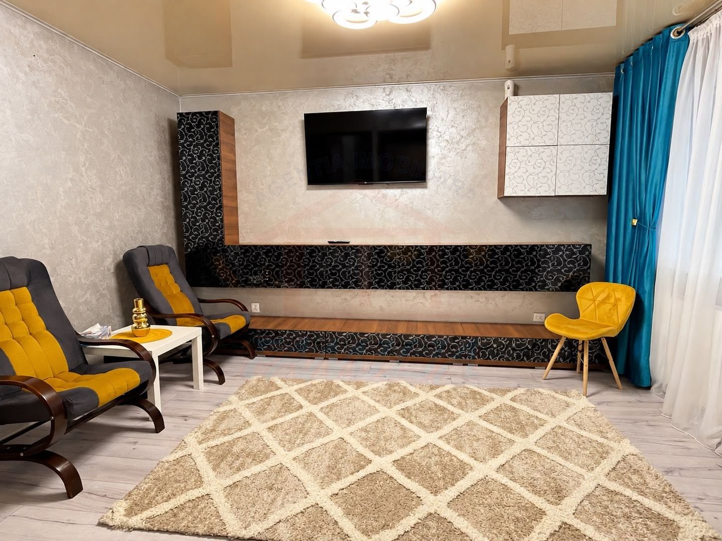 🏡 Apartament cu 3 camere de închiriat – Micro 20, 450 €/lună - Poză 3