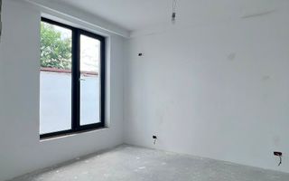 Vila noua | 5 camere | 4 dormitoare | curte proprie - Poză 5