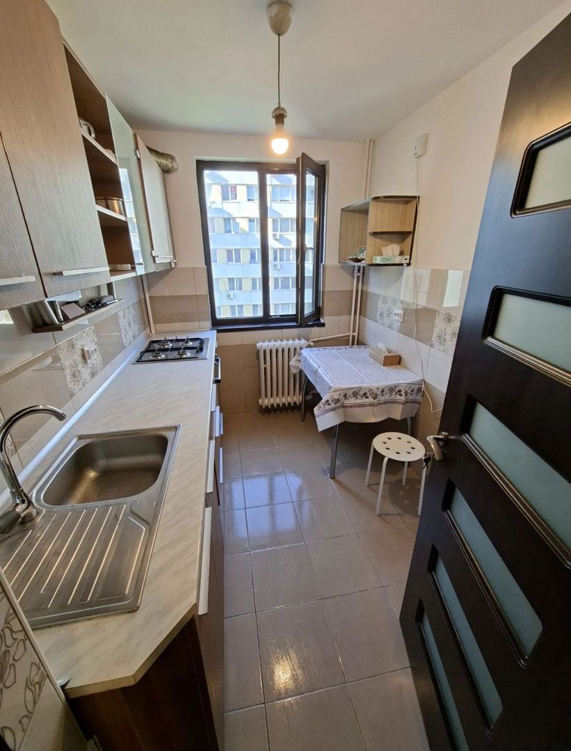 AP. 3 CAMERE- OBOR, BUCATARIE INCHISA, BLOC REABILITAT, MODERN - Poză 3