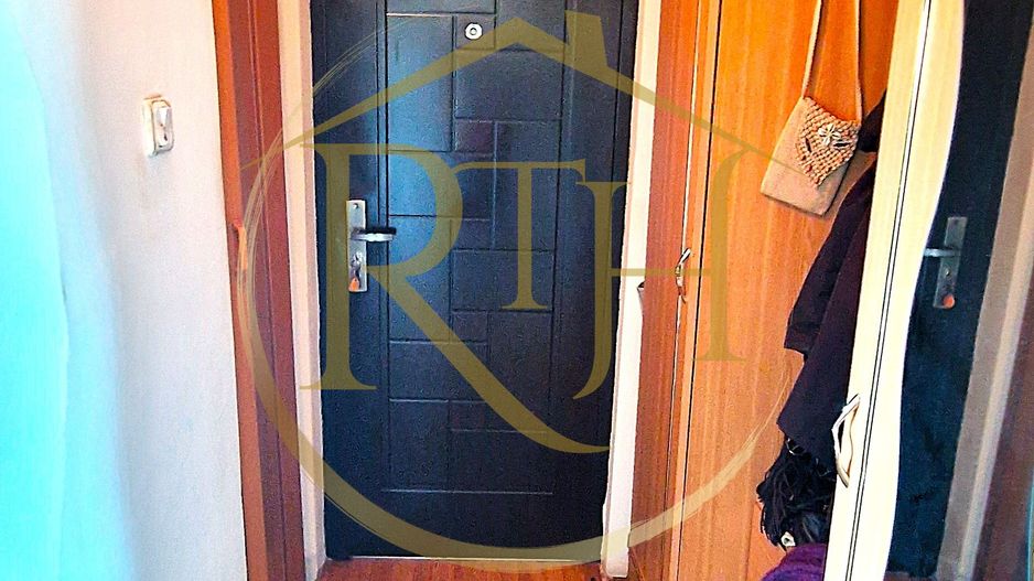 Vand apartament 2 camere,zona linistita cu mult spatiu verde ,0 Comision - Poză 7