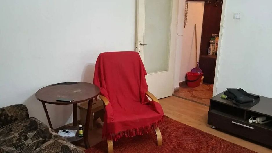 Apartament  2 camere Blascovici cu centrala - Poză 1