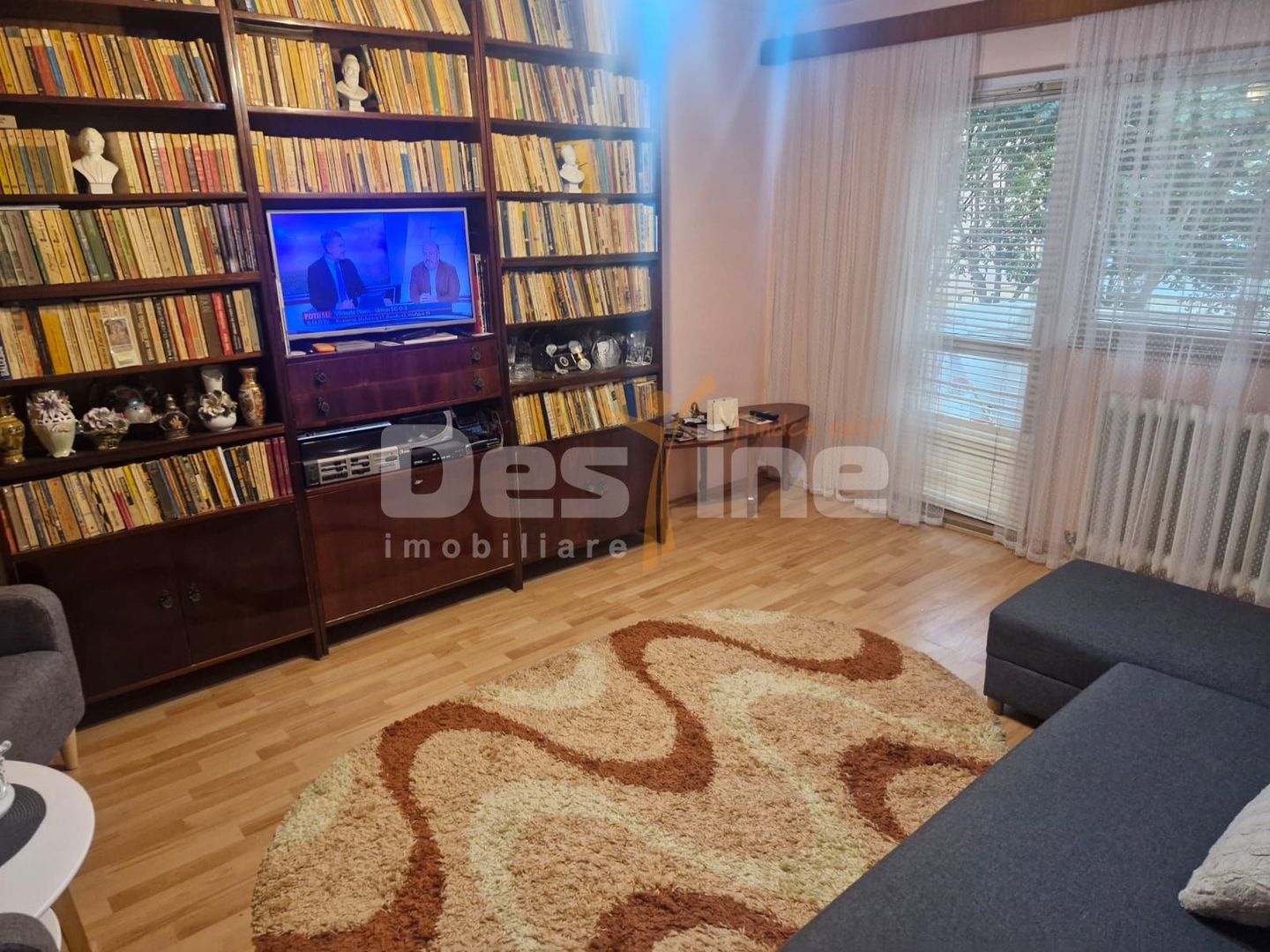Apartament frumos  ultra central - Poză 3