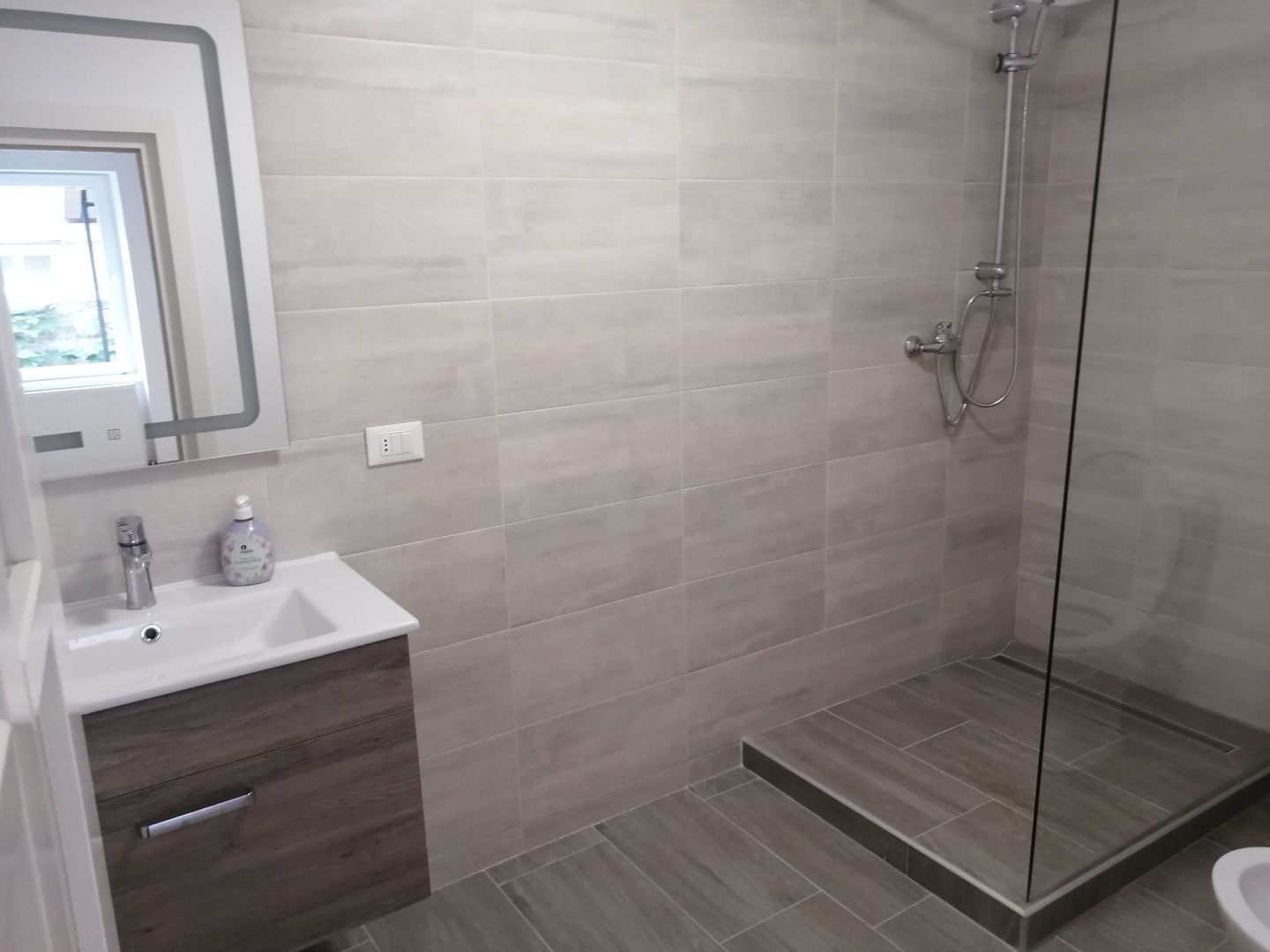 Vânzare apartament spatios,  in zonă ultracentrală - Poză 12