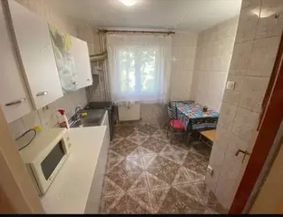 Apartament de Inchiriat 3 camere Titan + Parcare - Poză 8