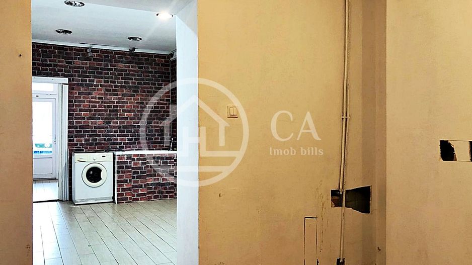 Spatiu comercial de inchiriat cu 3 camere pe Stefan cel Mare, Oradea - Poză 3