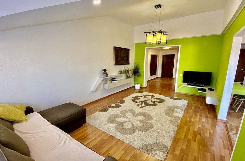 Apartament de inchiriat, zona linistita in cartierul Tractorul. - Poză 6