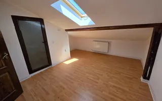Apartament 5 camere, renovat, 68 mp utili + mansarda 52 mp,  Cetate - Poză 14