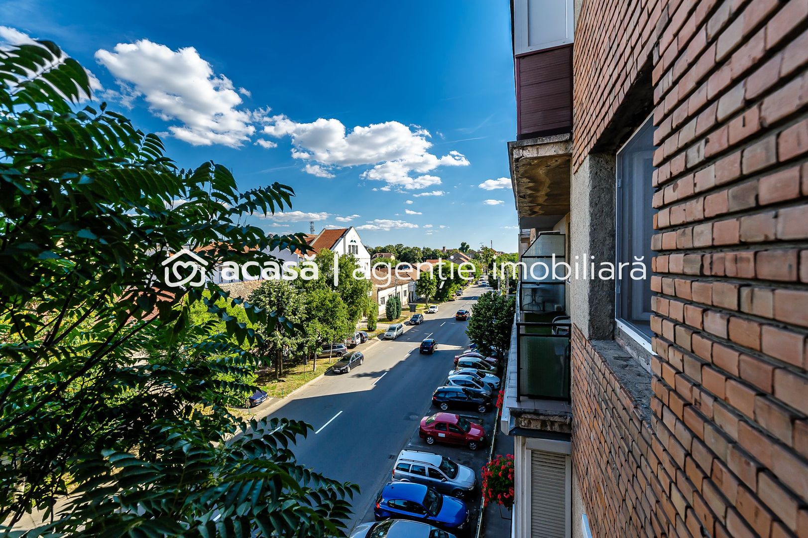 Apartament cu 4 camere vizavi de Consiliul Județean - Poză 5