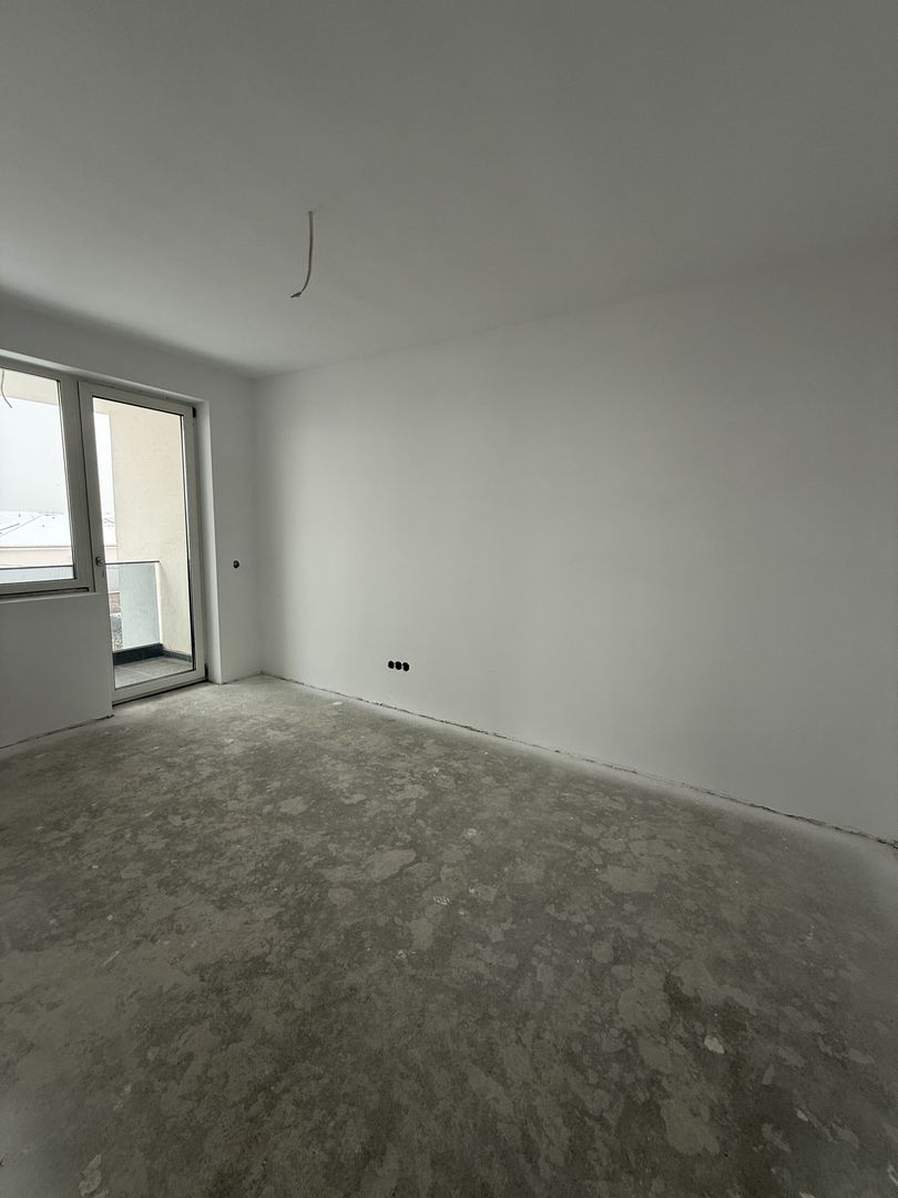 Apartament 3 camere de vânzare – Șelimbăr, zona Mihai Viteazu - Poză 8