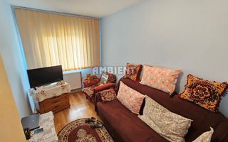 Apartament 3 camere, decomandate, zona Cartier; - Poză 4