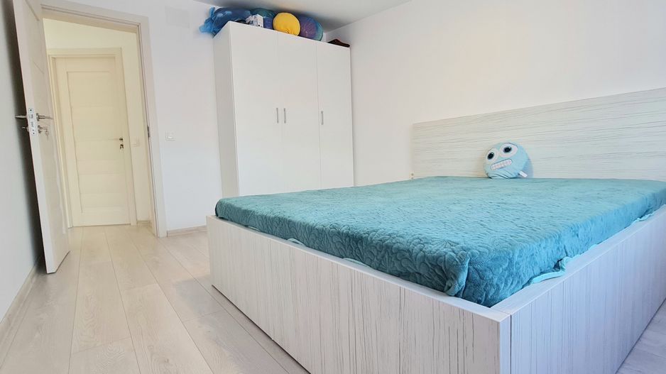 Casa 4 camere cu garaj mobilata si utilata cartier Izvor Tarlungeni - Poză 4