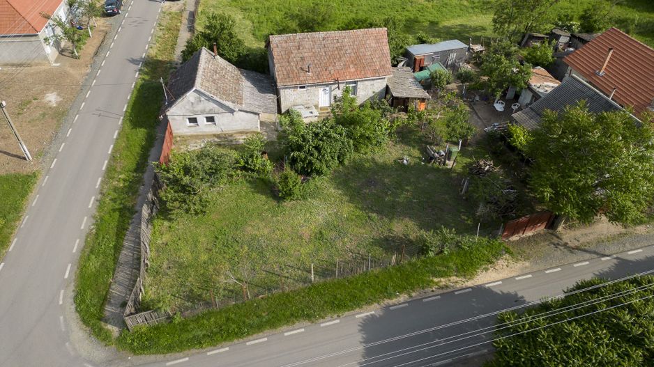 Casă în Curtici - Poză 1