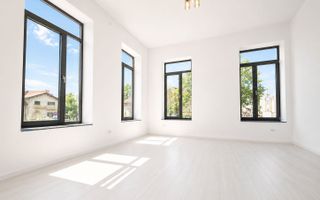 Clădire Ultracentrală | 10 camere | Încălzire în pardoseală | D+P+M - Poză 2