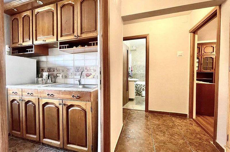 Apartament în Calea Aradului - 2 camere decomandat - Poză 11