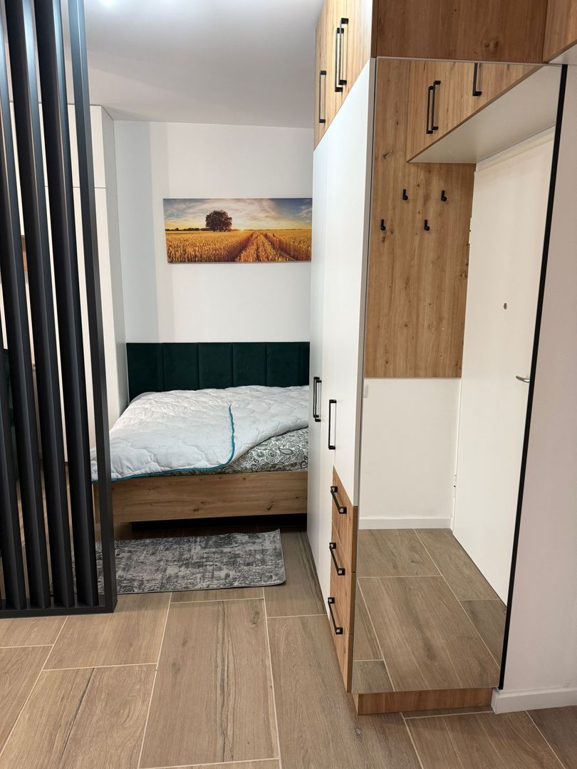 Apartament cu o camera si loc de parcare- Torontalului - Poză 3