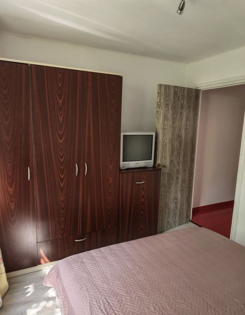 Apartament 2 camere decomandat Raul Doamnei, Drumul Taberei - Poză 5