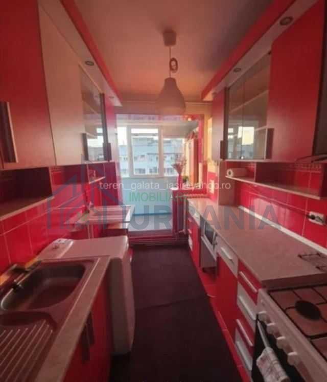 # (De vanzare\schimb) - Apartament 2C Podu Ros(spate PNL) - Poză 2