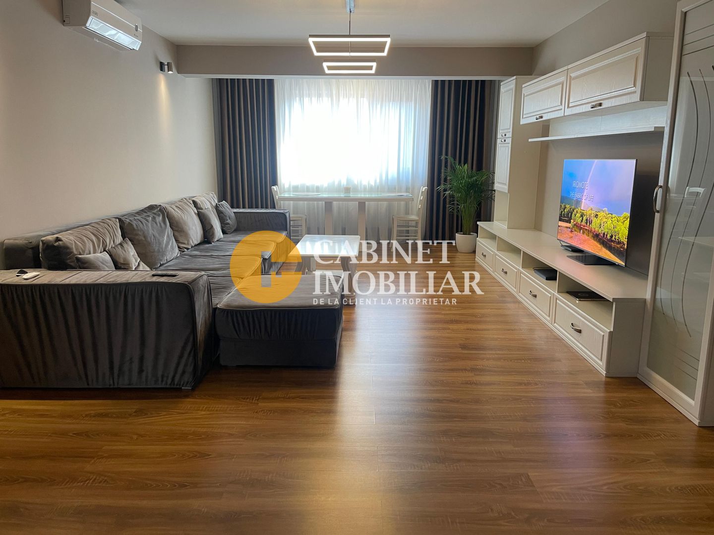 Apartament 3 Camere   - 130 MP -Bloc 2015 Nicolina- Cug - Poză 2