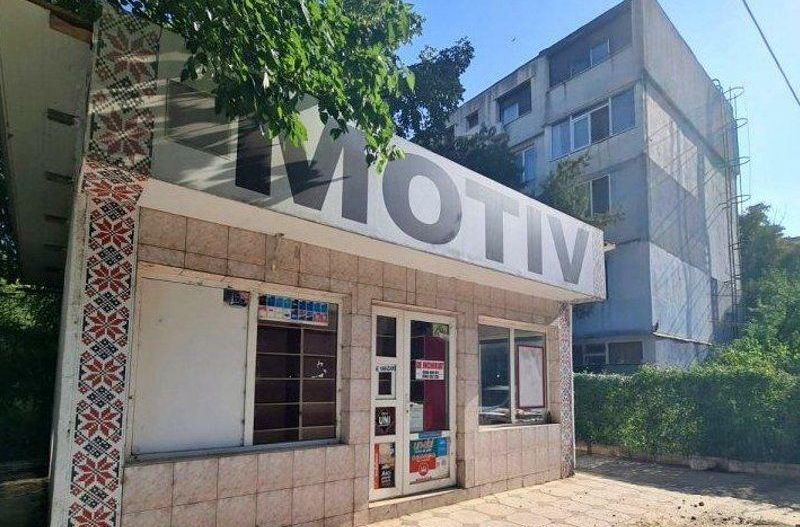 Spatiu comercial stradal - zona Micro 19, langa piata - Poză 3