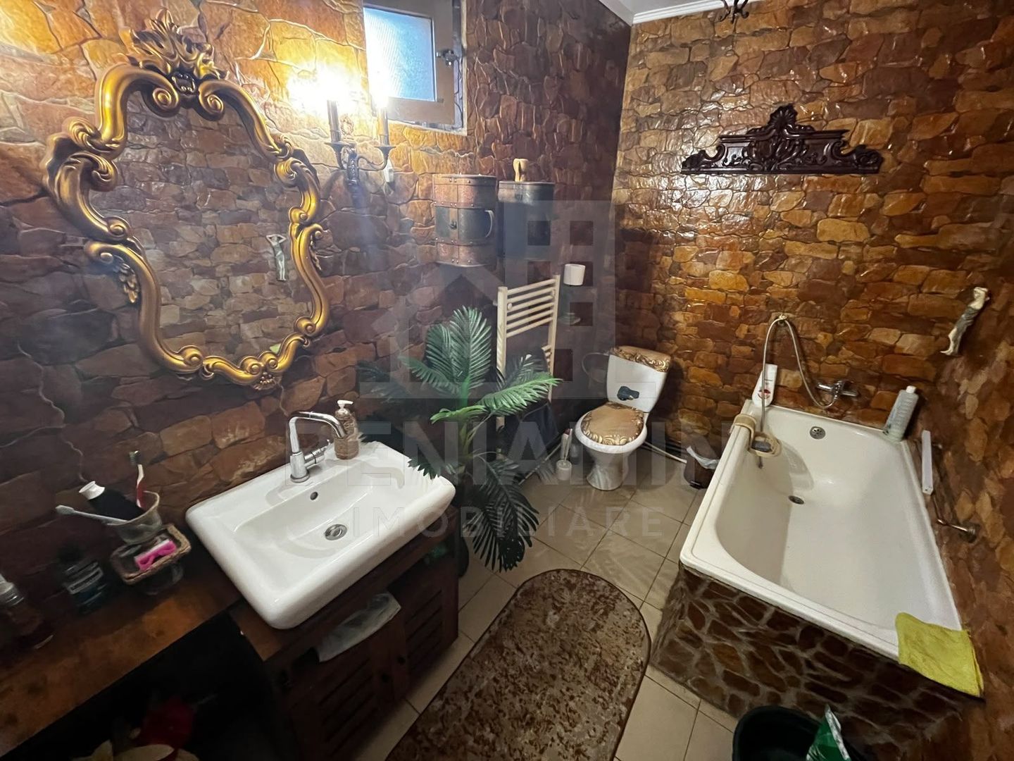 Casa Deosebita 3Camere 3Bai 1460mp Teren Garaj Piscina Bariera Valcii - Poză 13