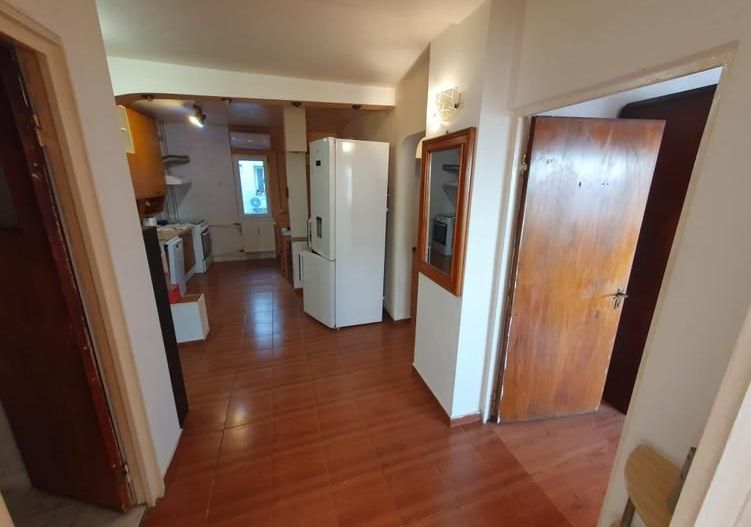 Apartament decomandat 4 camere, 2 bai, 2 balcoane + boxa  Pantelimon - Poză 4