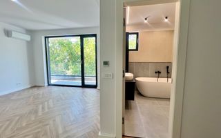 Vilă **6 camere  **451mp // Zona Iancu Nicolae - Poză 87