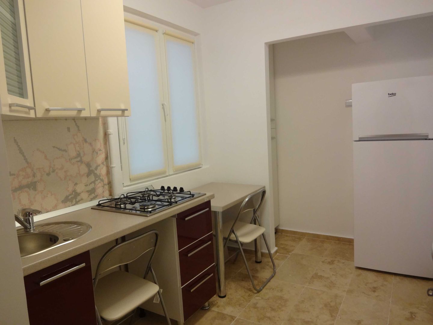 Inchiriere apartament 2 camere ultracentral la metrou Tineretului - Poză 1
